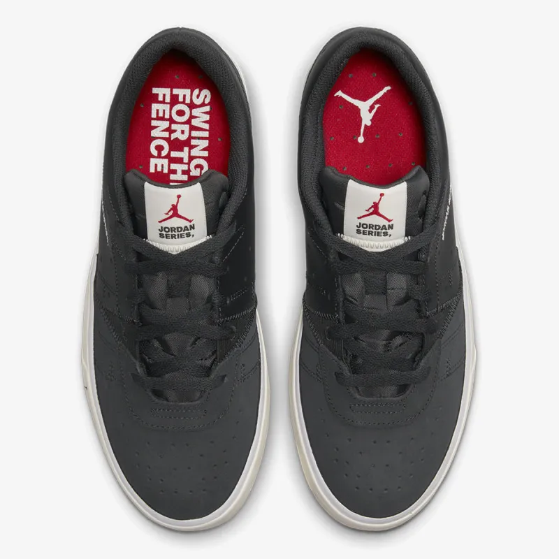 NIKE Pantofi Sport JORDAN SERIES ES 