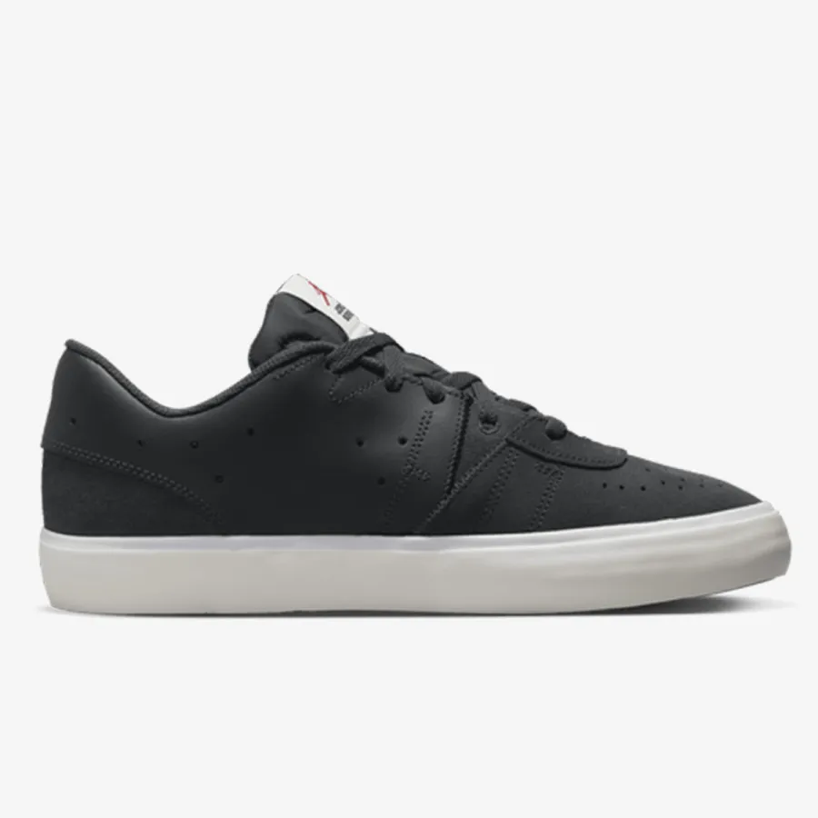 NIKE Pantofi Sport JORDAN SERIES ES 