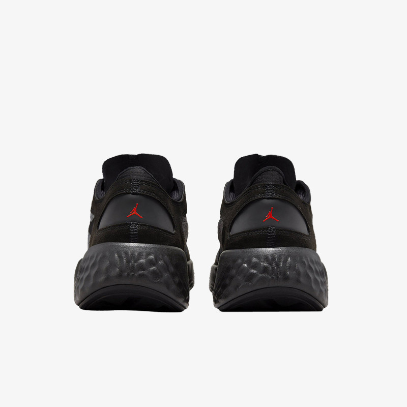 NIKE Pantofi Sport JORDAN DELTA 3 LOW 
