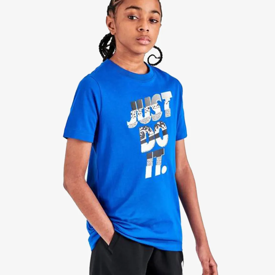 NIKE Tricouri Sportswear 
