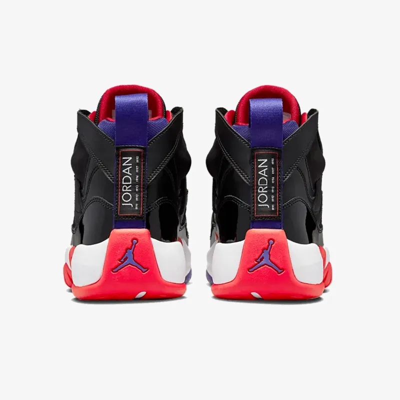 NIKE Pantofi Sport JUMPMAN TWO TREY 