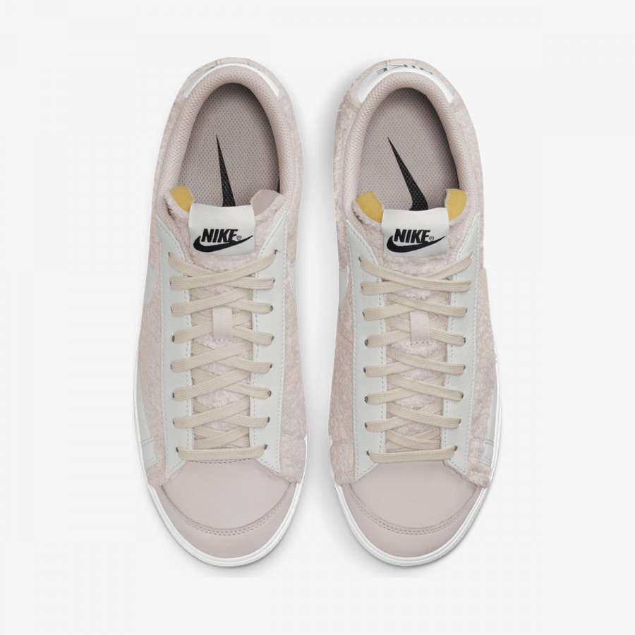 NIKE Pantofi Sport Blazer Low Platform 