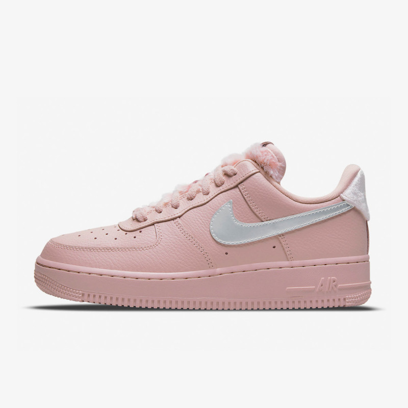 NIKE Pantofi Sport WMNS AIR FORCE 1 '07 