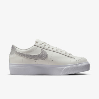 NIKE Pantofi Sport Blazer Low Platform 