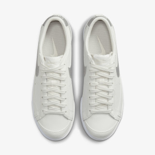 NIKE Pantofi Sport Blazer Low Platform 