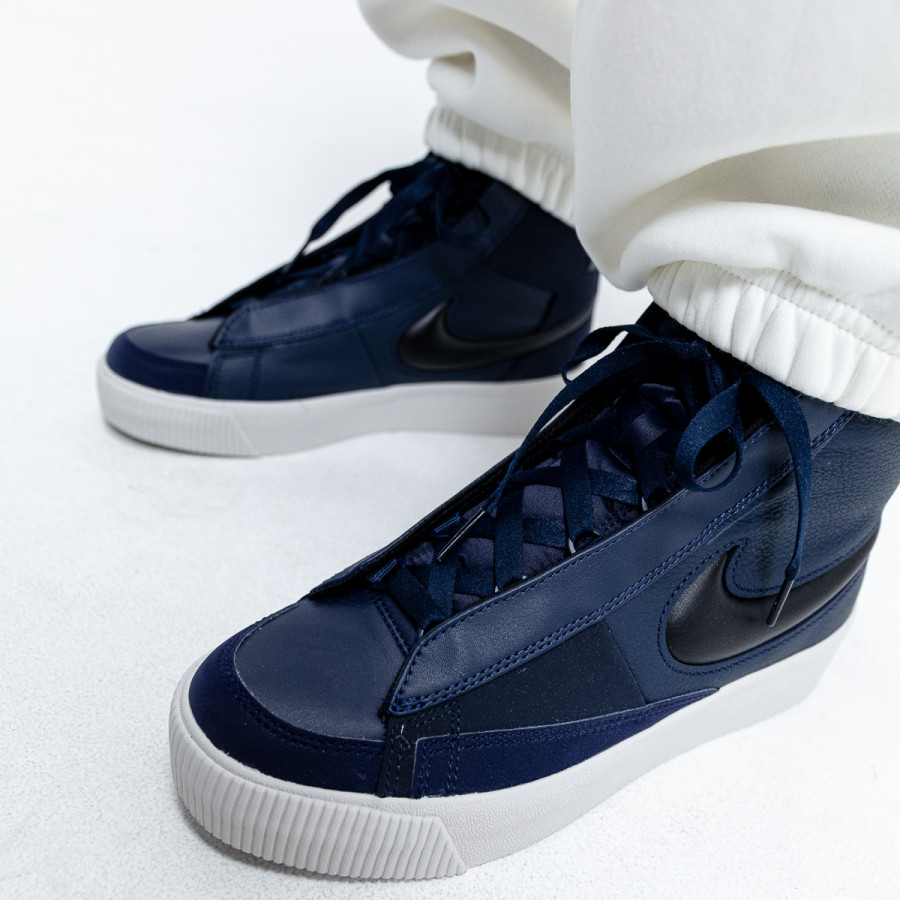 NIKE Pantofi Sport W NIKE BLAZER MID VICTORY 