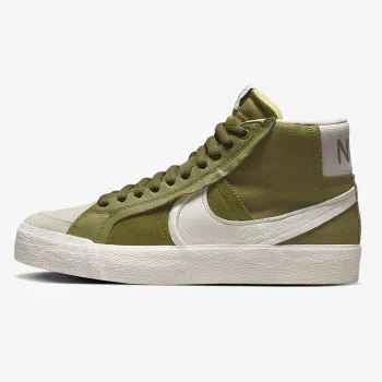 SB ZOOM BLAZER MID PRM PLUS