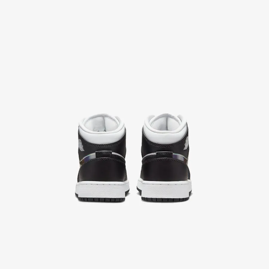 NIKE Pantofi Sport AIR JORDAN 1 MID DGI BG 
