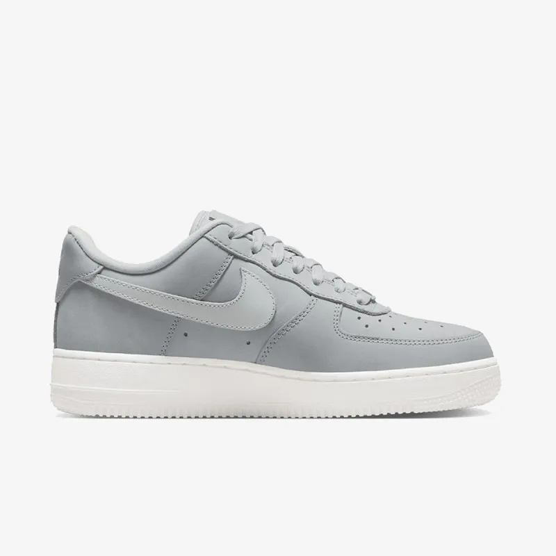 NIKE Pantofi Sport WMNS AIR FORCE 1 PRM MF 