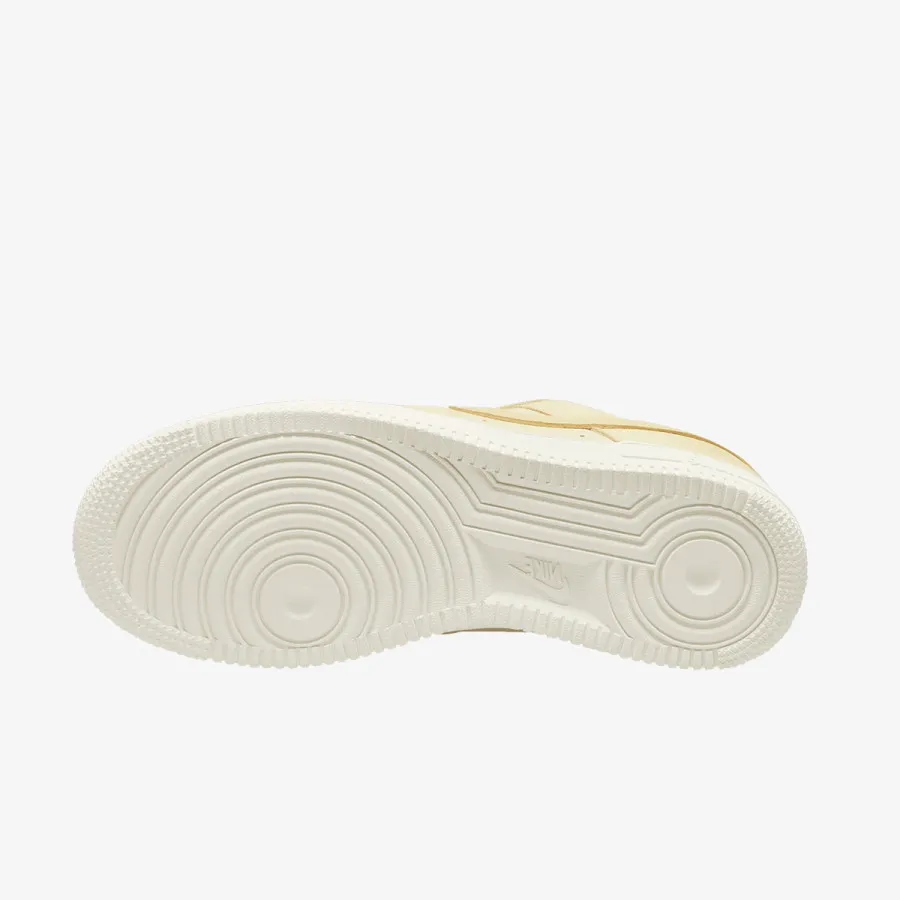 NIKE Pantofi Sport WMNS AIR FORCE 1 PRM MF 