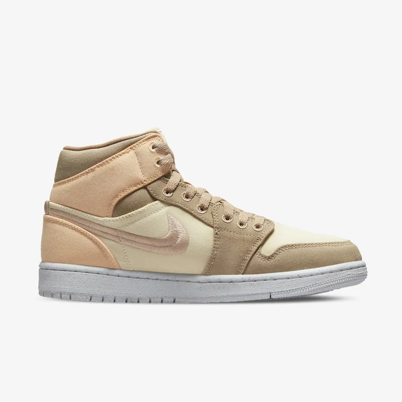 NIKE Pantofi Sport WMNS AIR JORDAN 1 MID SE 