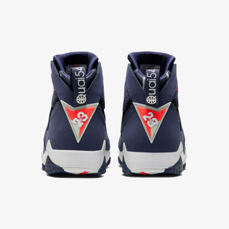 NIKE Pantofi Sport AIR JORDAN 7 RETRO Q 