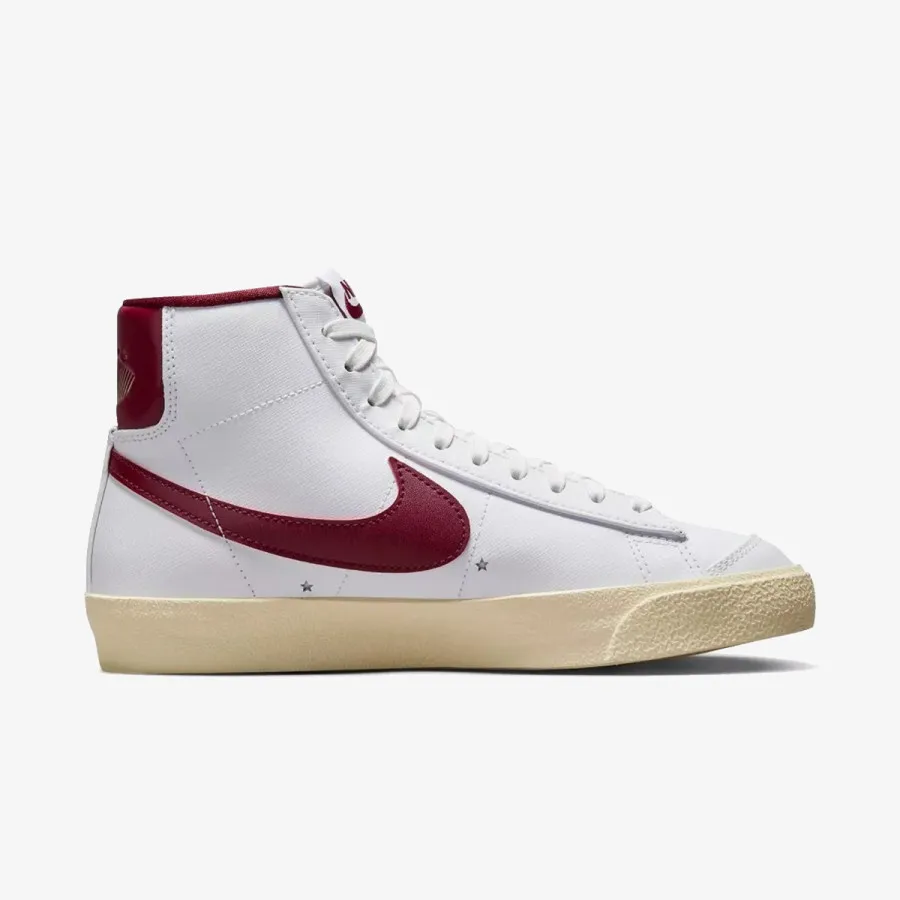 NIKE Pantofi Sport Blazer Low 77 SE 