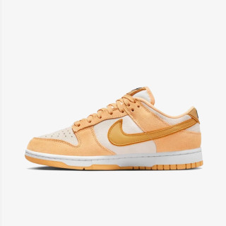 NIKE Pantofi Sport DUNK LOW LX 