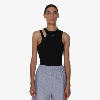 NIKE Body Sportswear Essential 