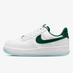 NIKE Pantofi Sport WMNS AIR FORCE 1 '07 ESS SNKR 