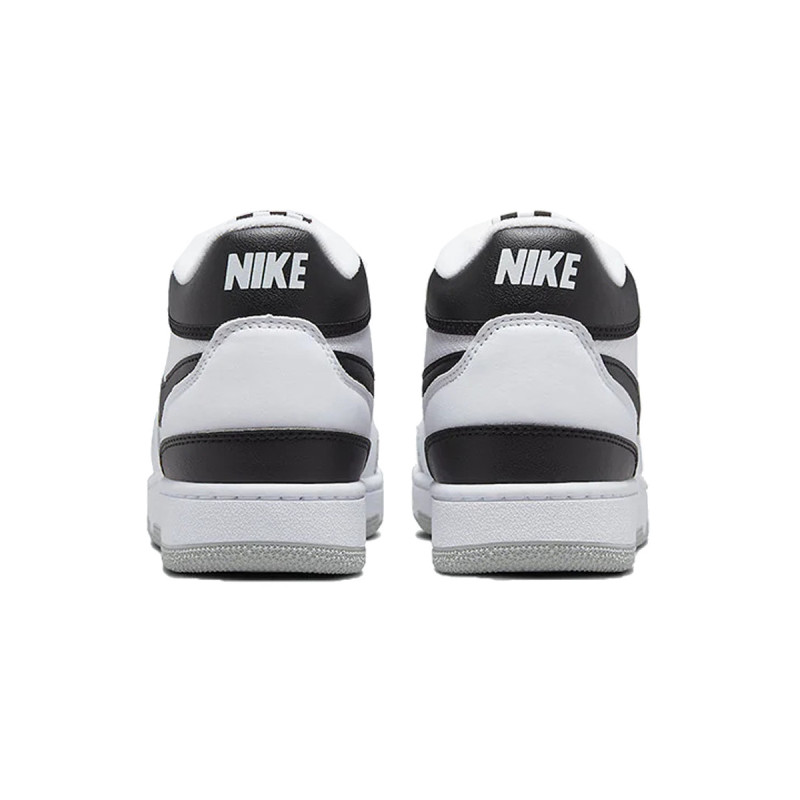 NIKE Pantofi Sport MAC Attack 