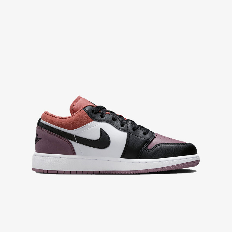 NIKE Pantofi Sport AIR JORDAN 1 LOW SE BG 