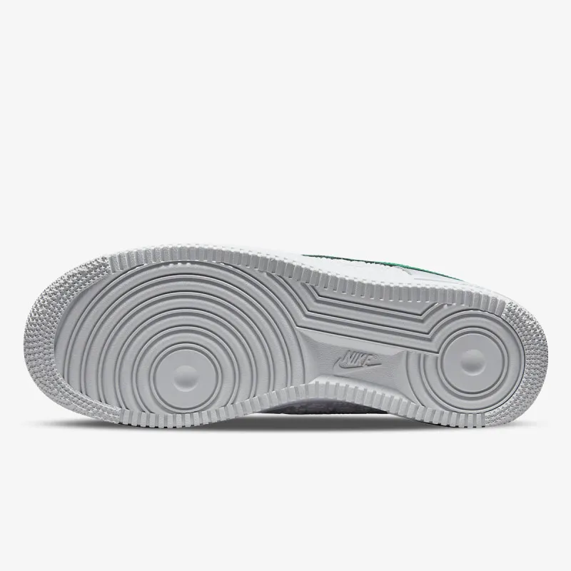 NIKE Pantofi Sport AIR FORCE 1 07 FL 