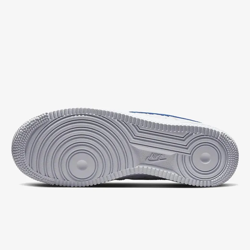 NIKE Pantofi Sport AIR FORCE 1 07 FL 