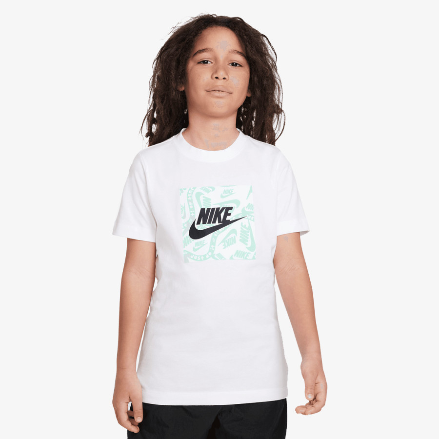 NIKE Tricouri Sportswear Big Kids' T-Shirt 