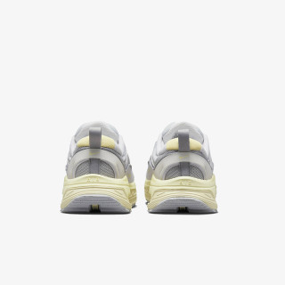 NIKE Pantofi Sport WMNS NIKE AIR MAX BLISS NN 