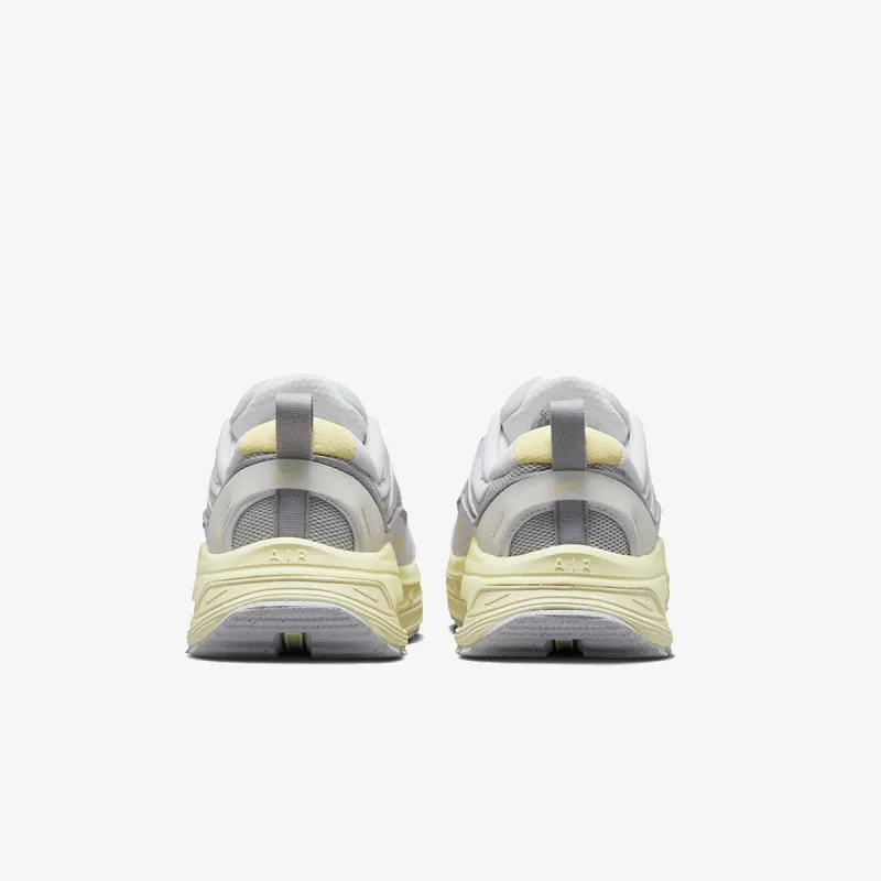 NIKE Pantofi Sport WMNS NIKE AIR MAX BLISS NN 