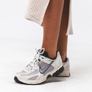 NIKE Pantofi Sport ZOOM VOMERO 5 “PHANTOM” 