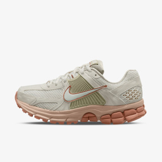 NIKE Pantofi Sport Zoom Vomero 5 