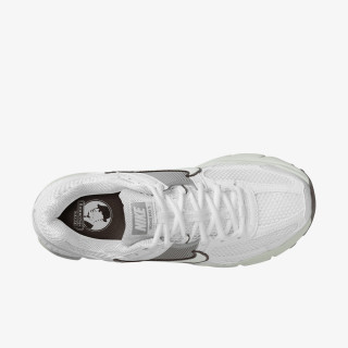 NIKE Pantofi Sport Zoom Vomero 5 