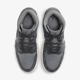 NIKE Pantofi Sport WMNS AIR JORDAN 1 MID SE 