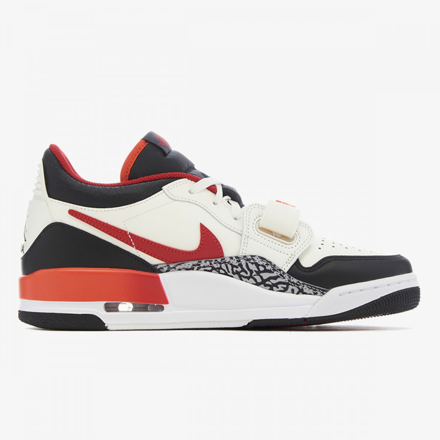 NIKE Pantofi Sport AIR JORDAN LEGACY 312 LOW GCEL 