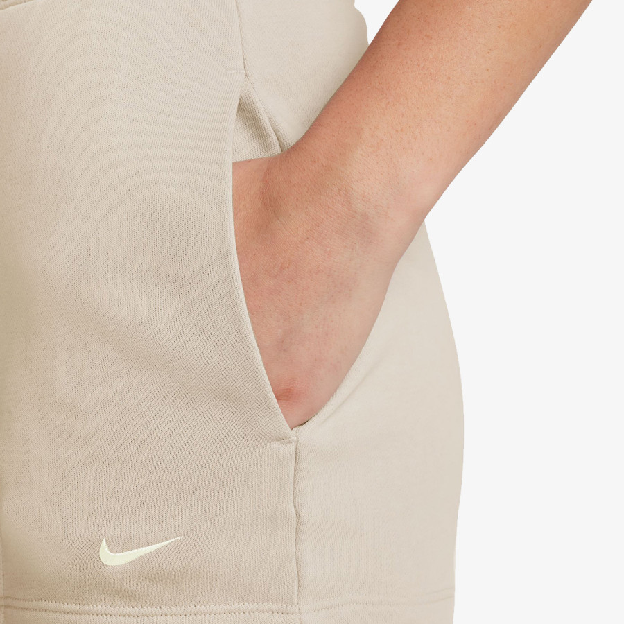 NIKE Pantaloni scurti W NSW NK CHLL FT HR 2IN SHORT 