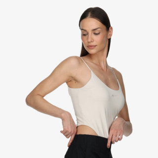 NIKE Body Sportswear Chill Knit 