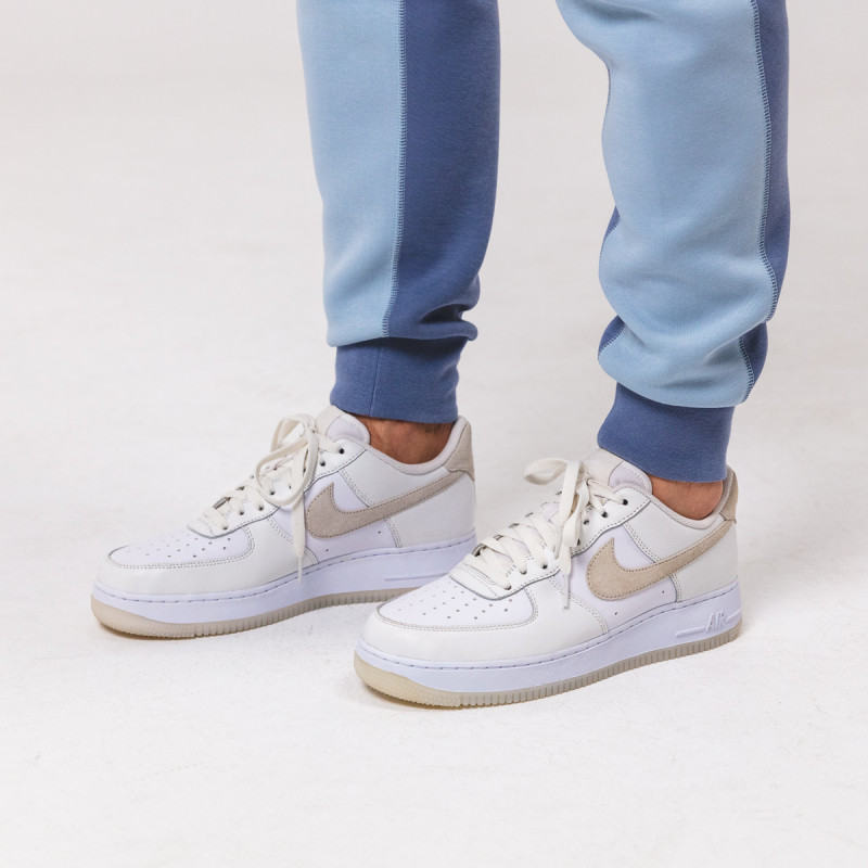 NIKE Pantofi Sport AIR FORCE 1 '07 LV8 