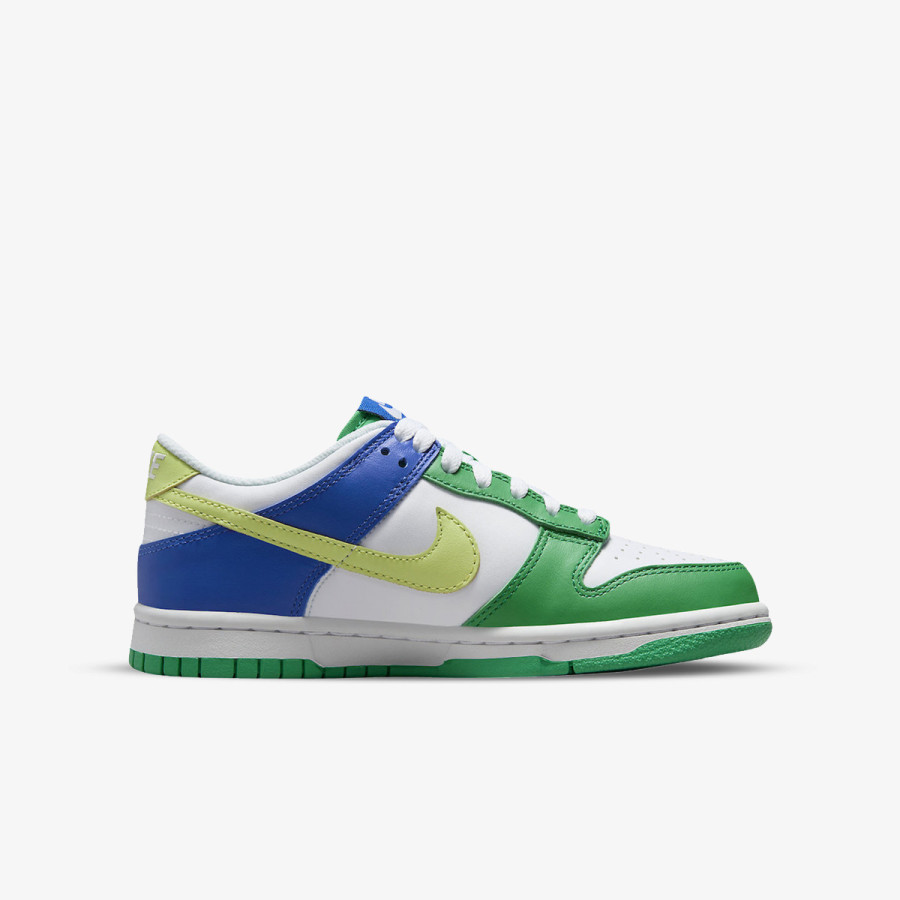 NIKE Pantofi Sport DUNK LOW BG ESS 