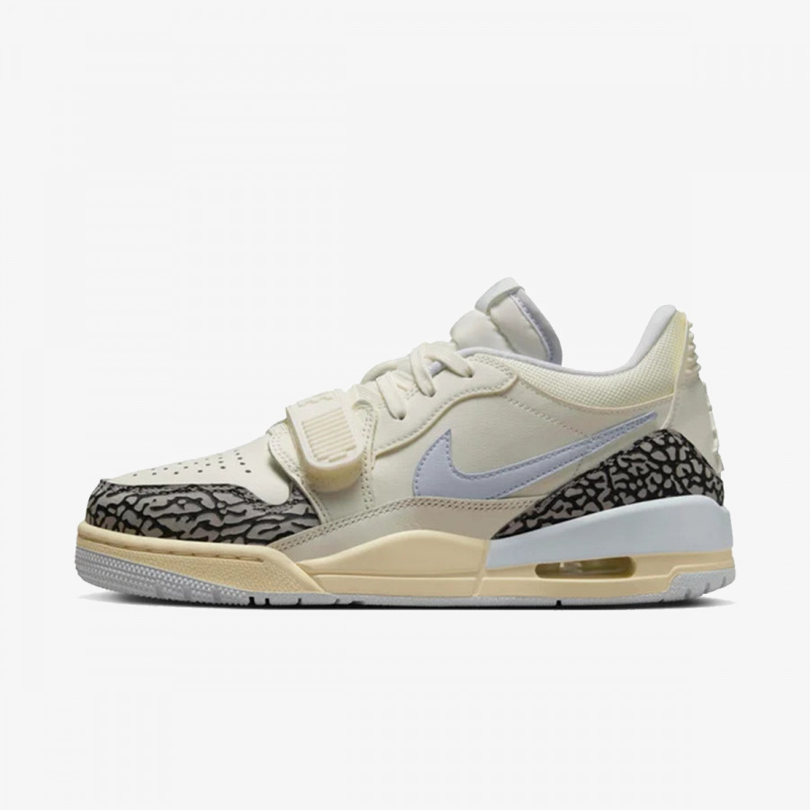 NIKE Pantofi Sport WMNS AIR JORDAN LEGACY 312 LOW 