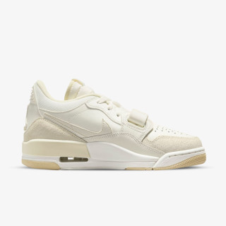NIKE Pantofi Sport WMNS AIR JORDAN LEGACY 312 LOW 