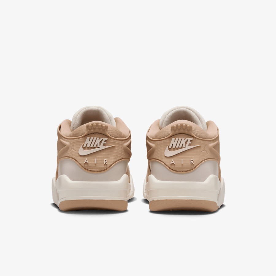NIKE Pantofi Sport WMNS AIR JORDAN 4 RM 