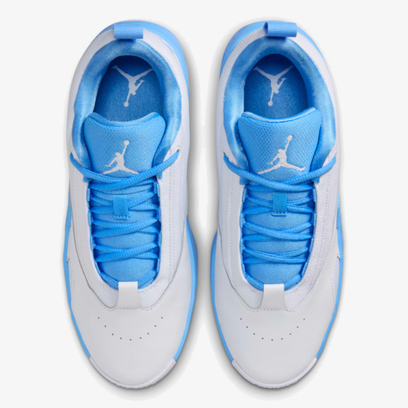 NIKE Pantofi Sport WMNS JORDAN MAX AURA 6 