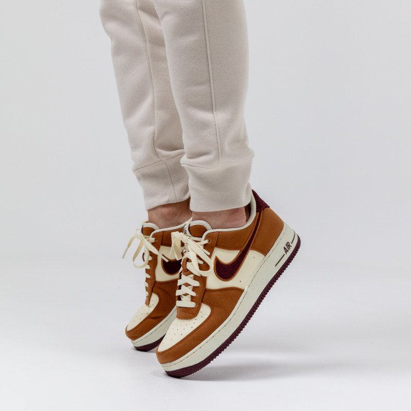 NIKE Pantofi Sport Air Force 1 '07 LV8 
