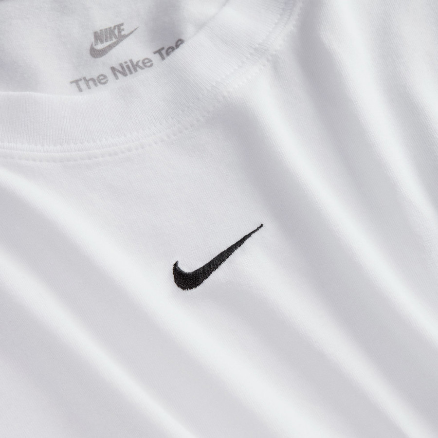 NIKE Tricouri Chill Knit 
