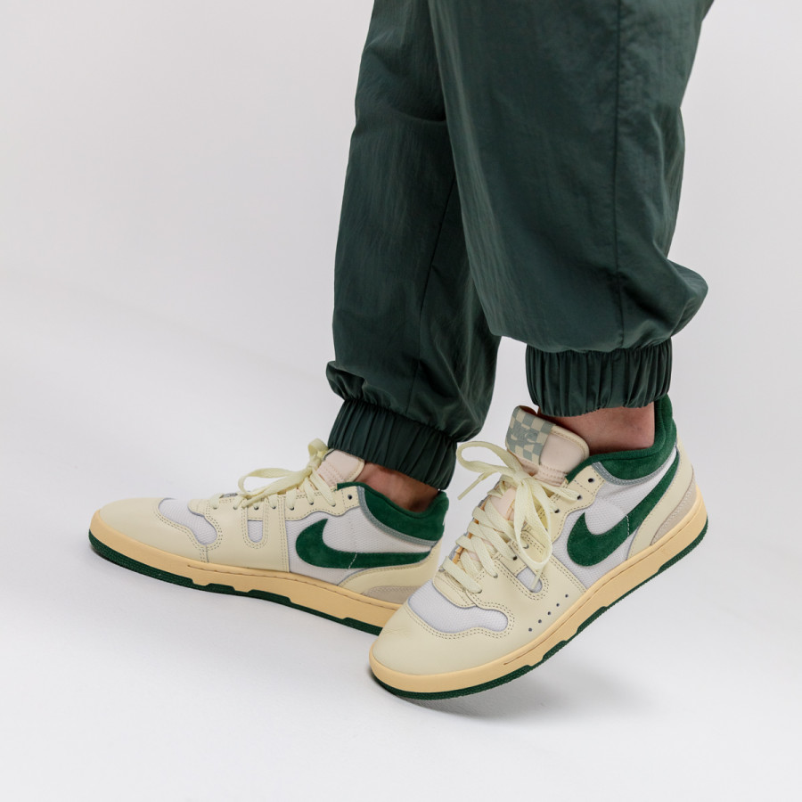 NIKE Pantofi Sport Attack 