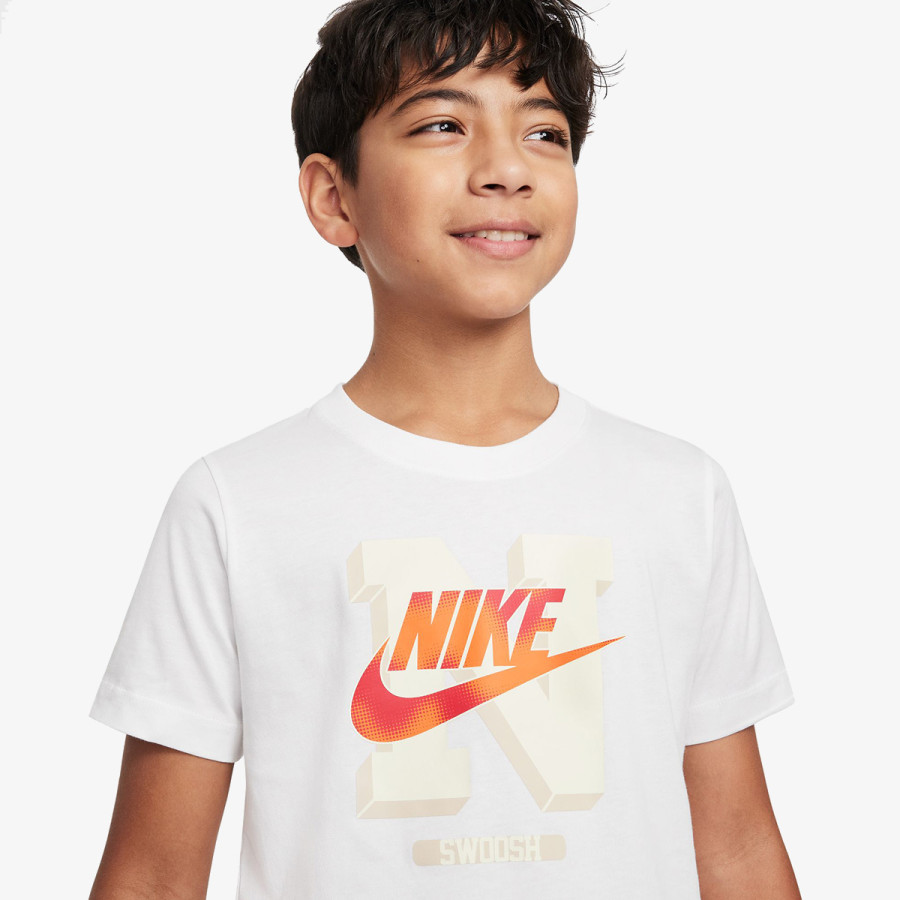 NIKE Tricouri Futura 