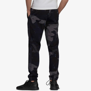 ADIDAS Pantaloni de trening GRAPHICS CAMO 