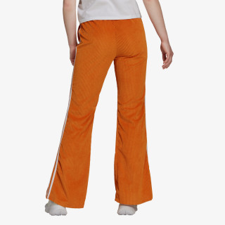 ADIDAS Pantaloni ADICOLOR CLASSICS CHUNKY VELOUR PANTS<br /> 