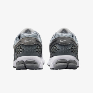 NIKE Pantofi Sport Vomero 5