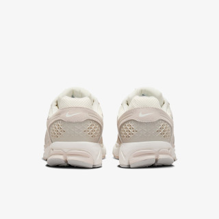 NIKE Pantofi Sport Vomero 5 