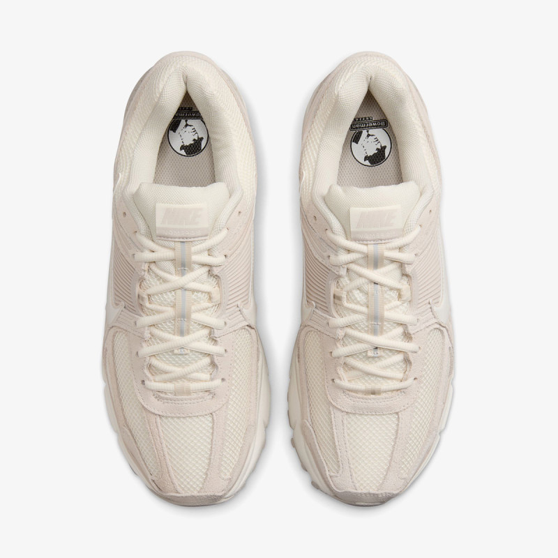 NIKE Pantofi Sport Vomero 5 