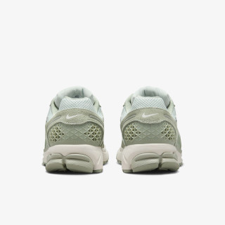 NIKE Pantofi Sport Vomero 5 